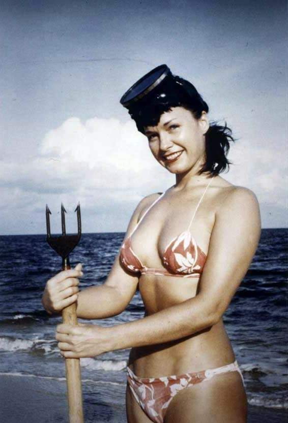 Actress And Celebrity Pictures Bettie Page
